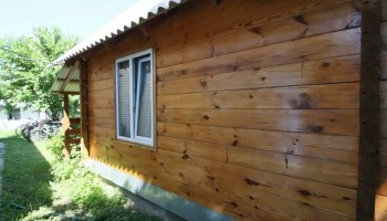 Дерев'яний будиночок Світязь - Перша лінія